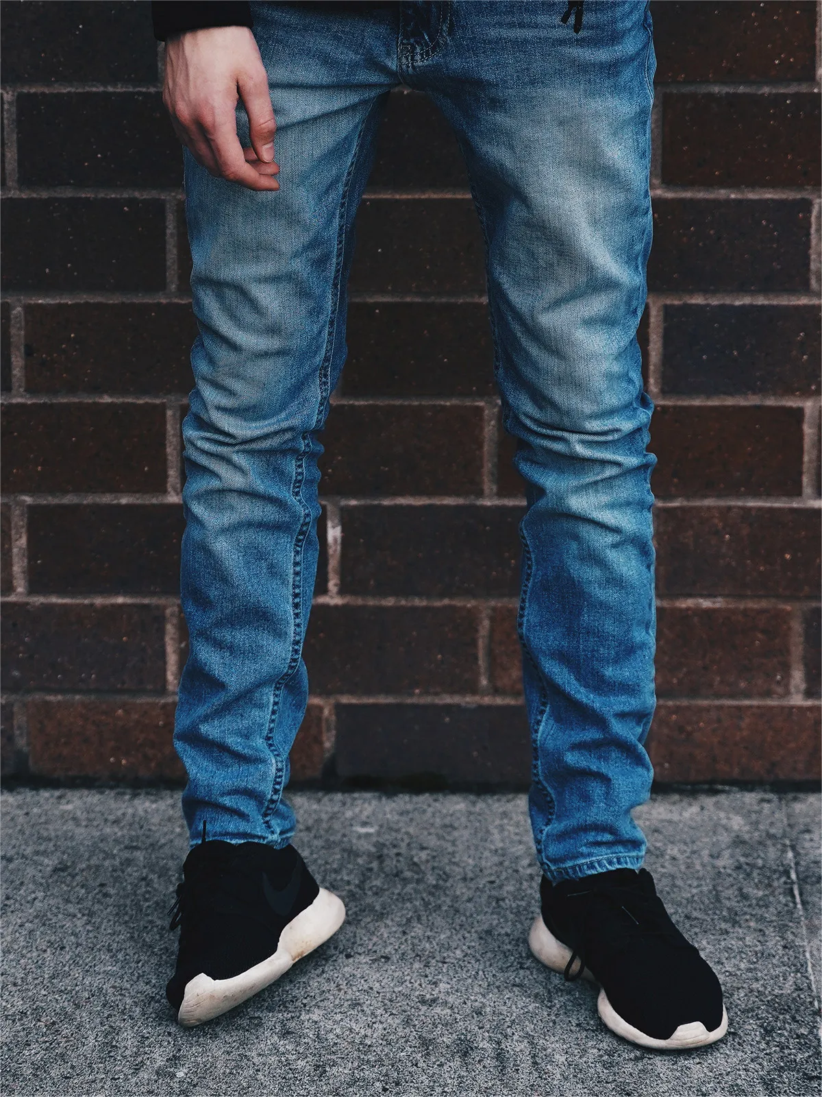 330M slim fit jeans