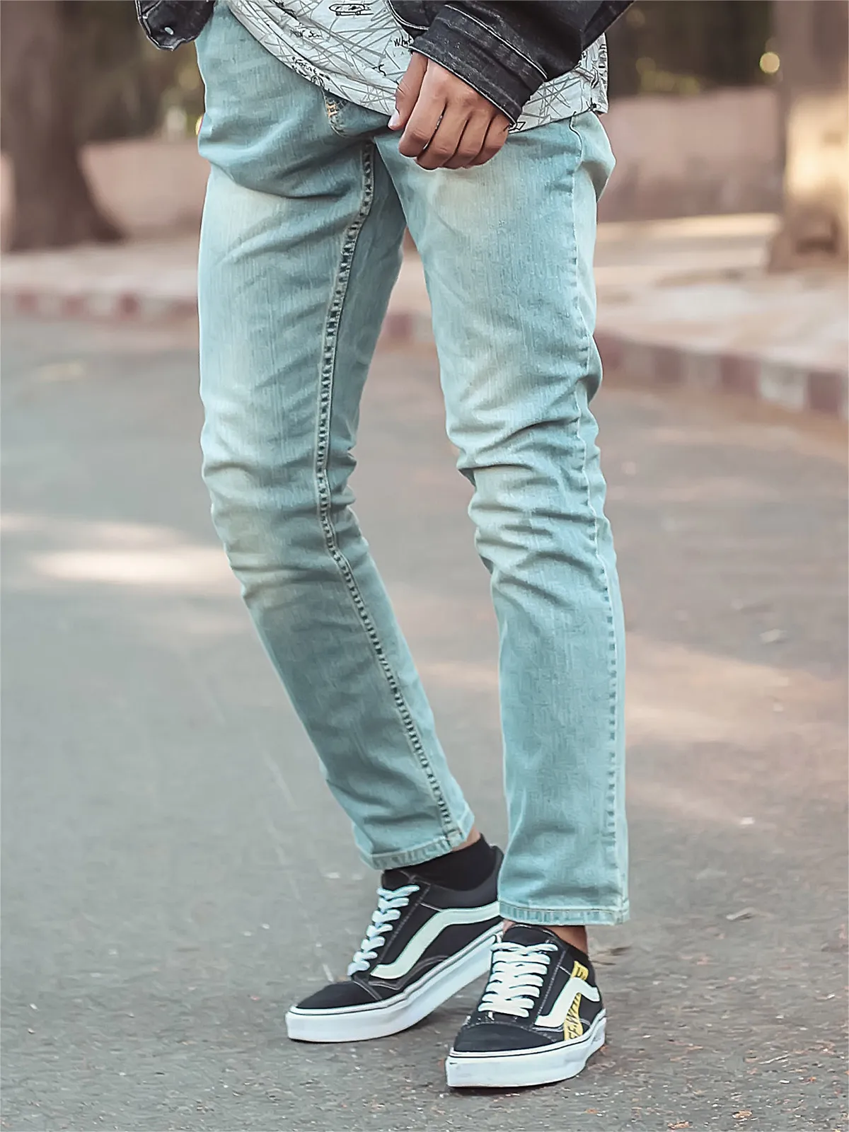 990M regular fit jeans